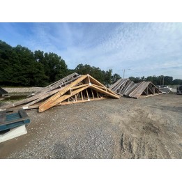 30' flats + 2 gables (discolored) 6/12, 2x6 cords, no overhang