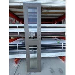 8X8 Amarr TerrraTone un-Insulated Long Raised Panel With Glass