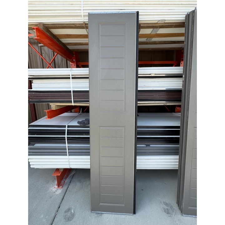 8X8 Amarr TerrraTone un-Insulated Long Raised Panel With Glass
