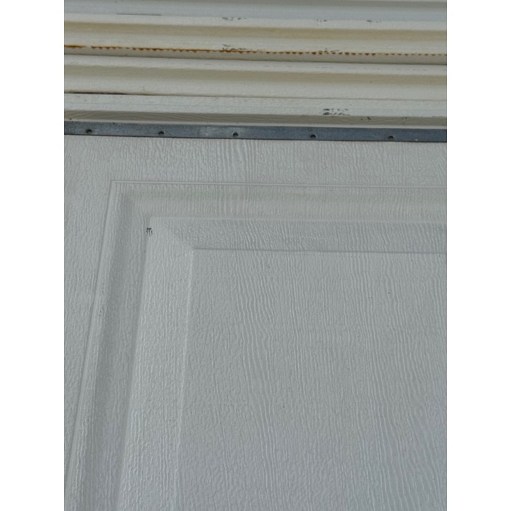 8X9 Amarr White un-Insulated Short Raised Panel No Glass