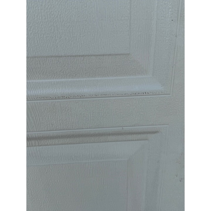 8X9 Amarr White un-Insulated Short Raised Panel No Glass
