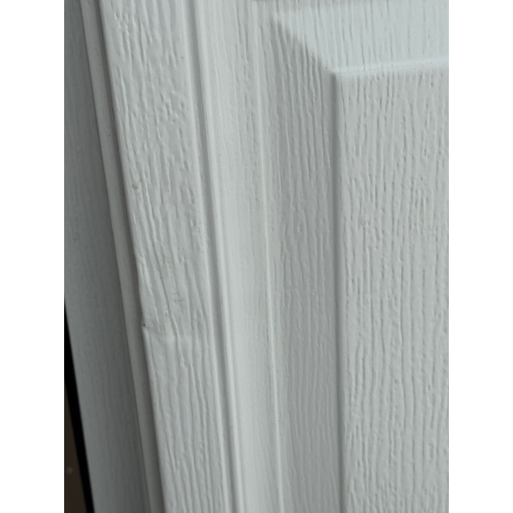 9X8 Macc White un-Insulated Short Raised Panel With Glass