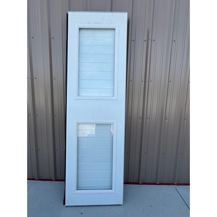 9X8 Amarr White un-Insulated With Glass Long Panel Bead Board