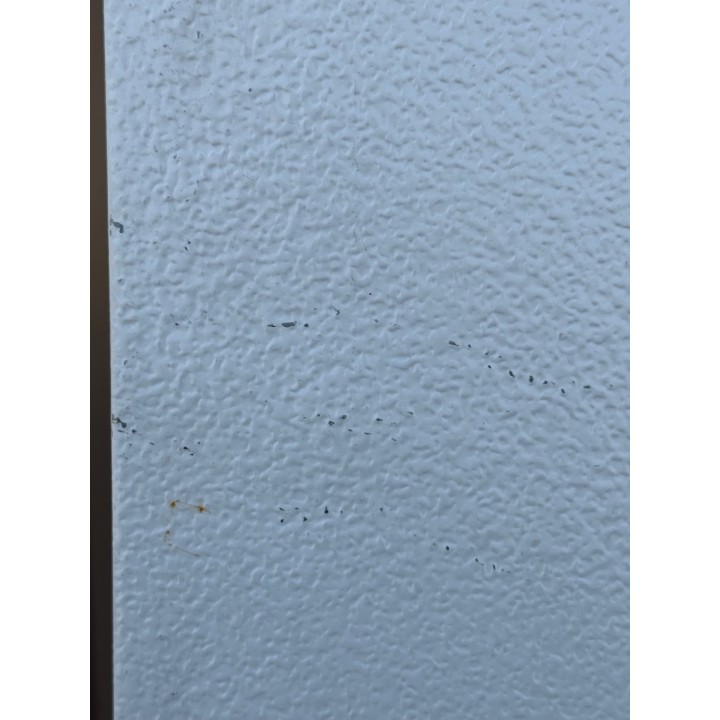 10X9 Macc White un-Insulated With Glass