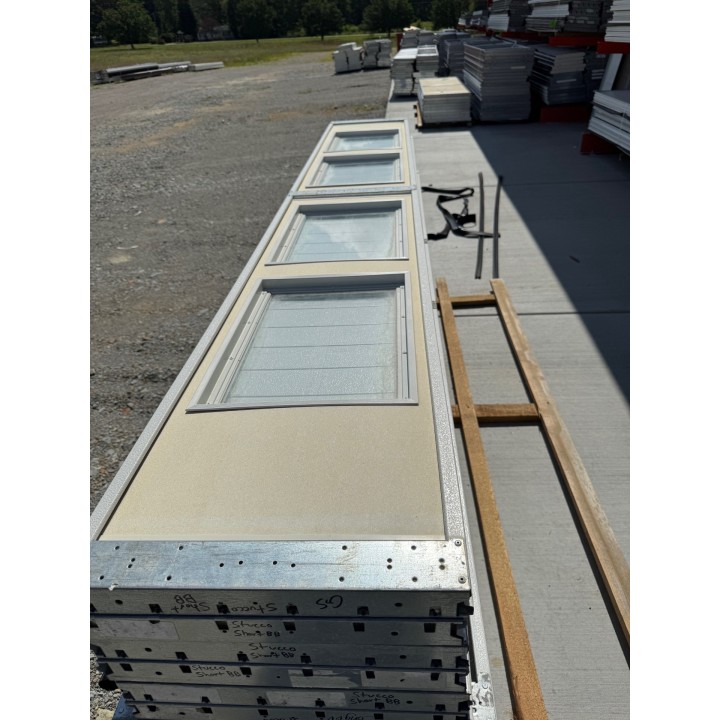 10X9 Macc White un-Insulated With Glass