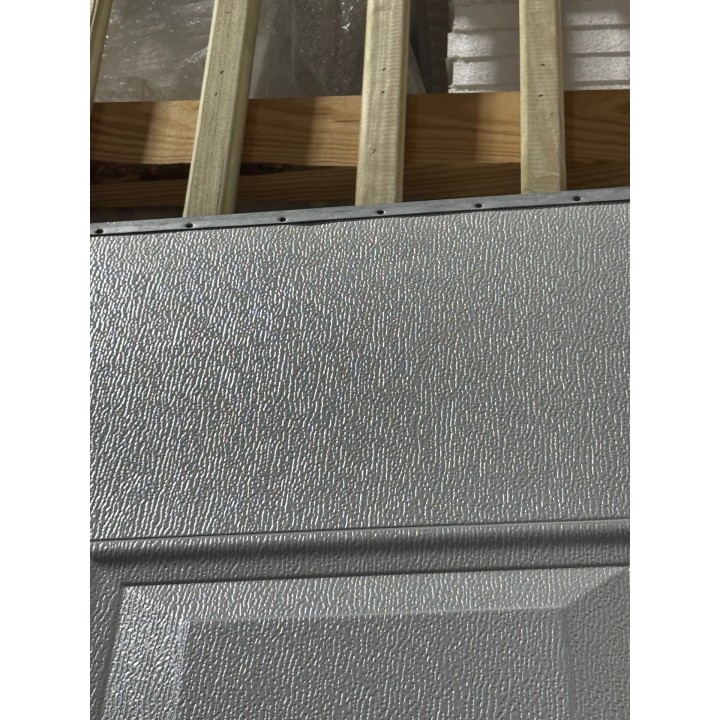 10X10 Amarr White un-Insulated Long Raised Panel No Glass