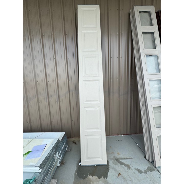 12X7 Macc Santone un-Insulated Short Raised Panel With Glass