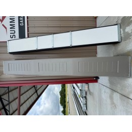 14x7 Amarr TerraTone Un-insulated Long Raised Panel With Glass