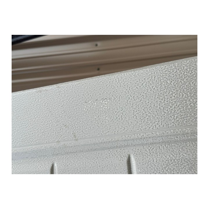 14x7 Amarr TerraTone Un-insulated Long Raised Panel With Glass