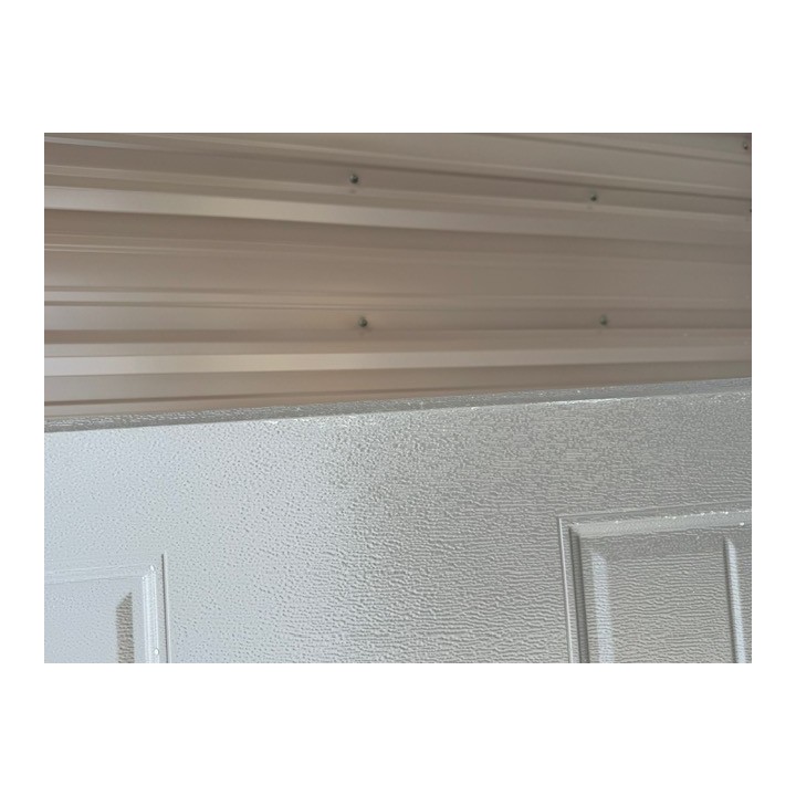 14x7 Amarr TerraTone Un-insulated Long Raised Panel With Glass